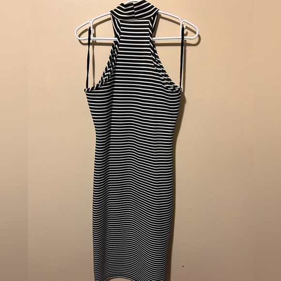 Snap halter neck Midi - Picture 4 of 4